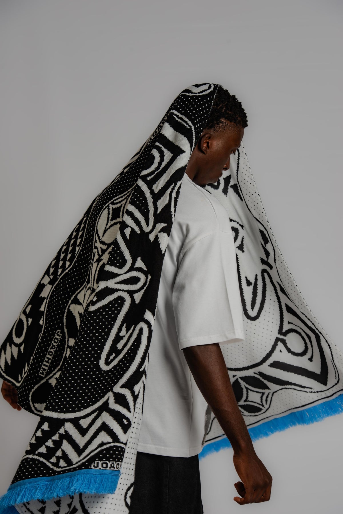 THEBE SHAWL